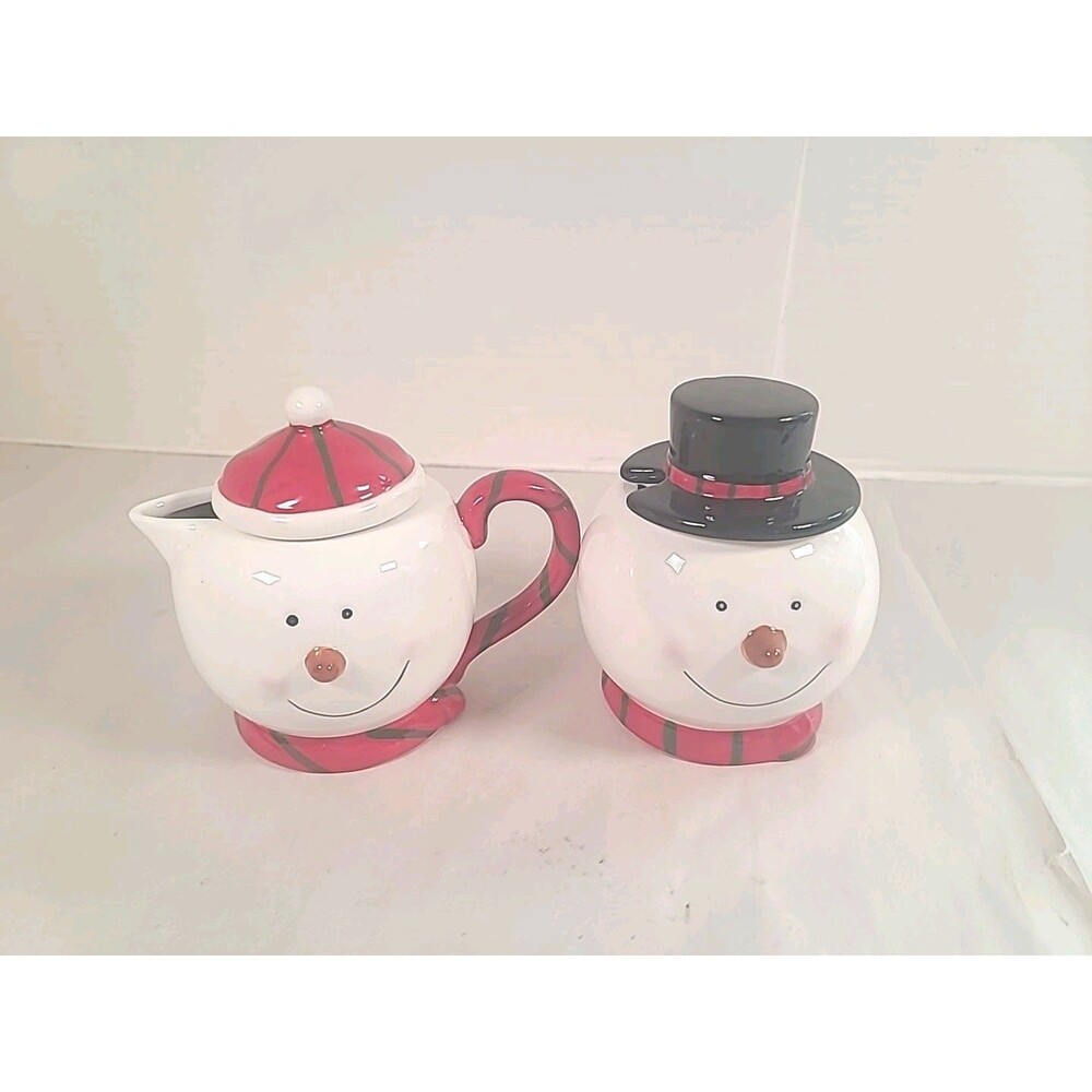 4 Pc Creative Co-Op Frosty The Snowman cream And Sugar Set